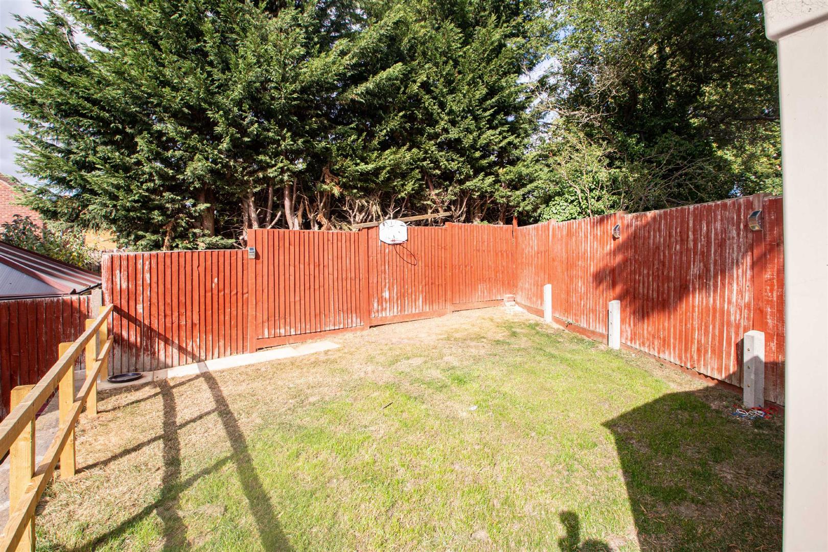 Lowndes Grove, Shenley Church End, Milton Keynes